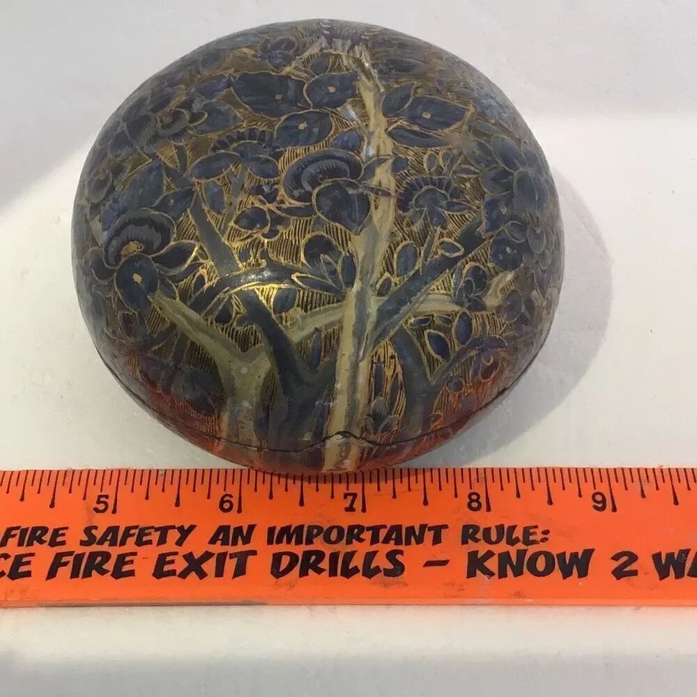 Vintage 4 inch cloisonné hummingbird trinket box